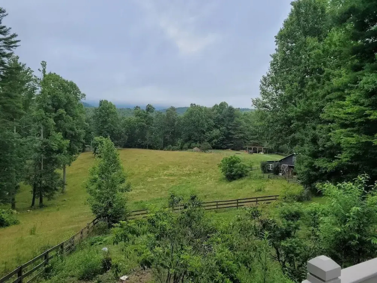 Rustic Hendersonville Farm Studio w/ Private Deck