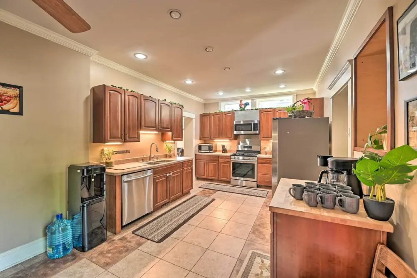 Quiet Oneonta Home - Walk to Historic Dtwn!