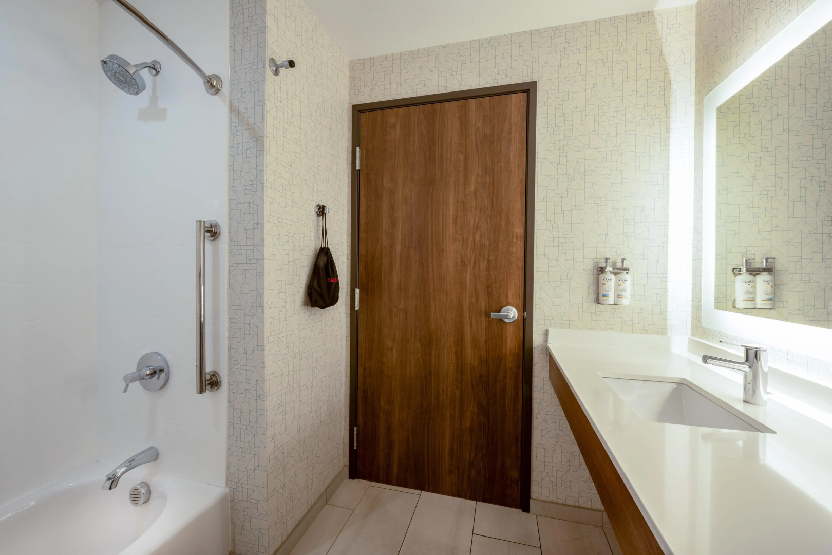 Holiday Inn Express & Suites Gilbert Mesa Gateway Airport by IHG