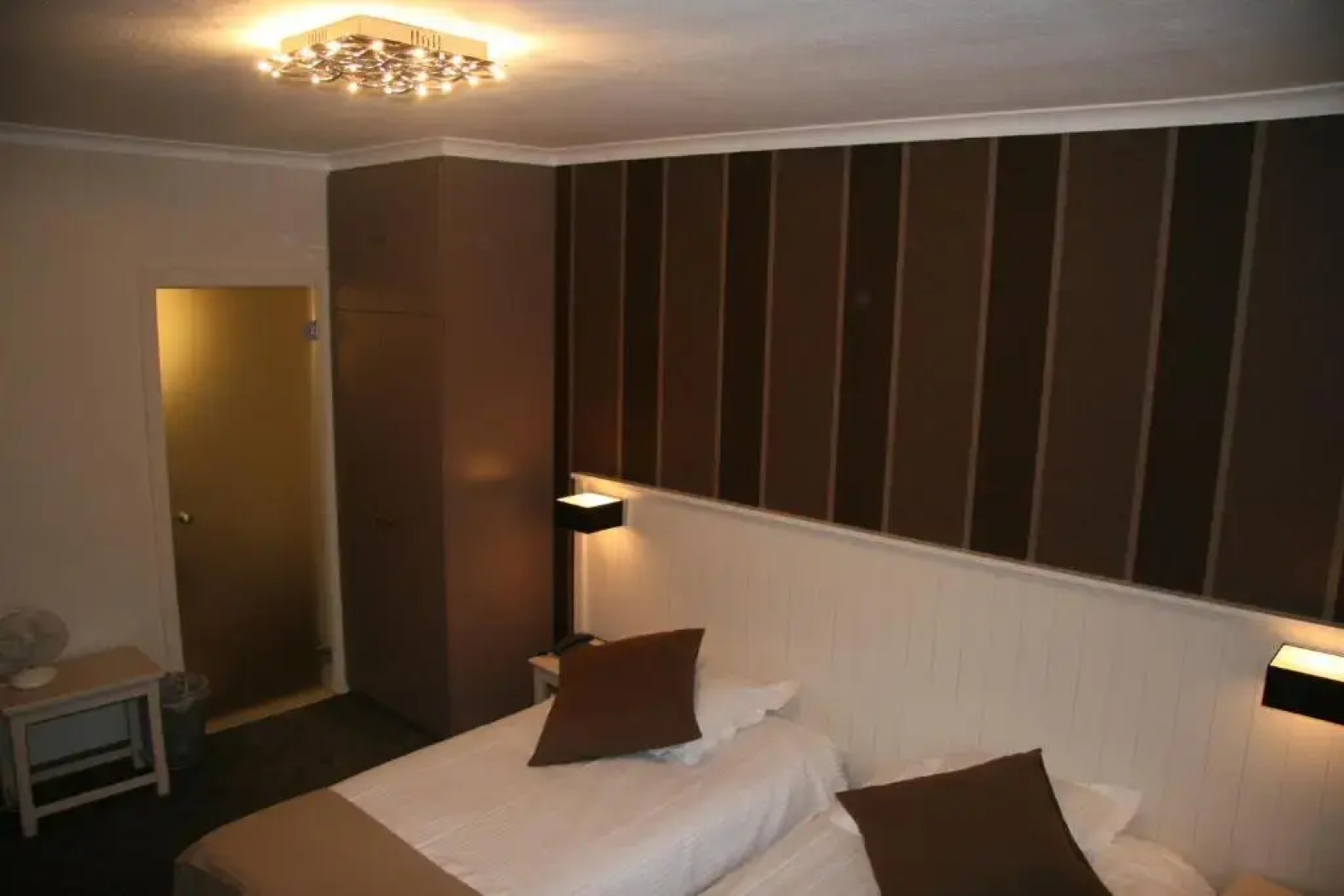 Hotel Ambassade
