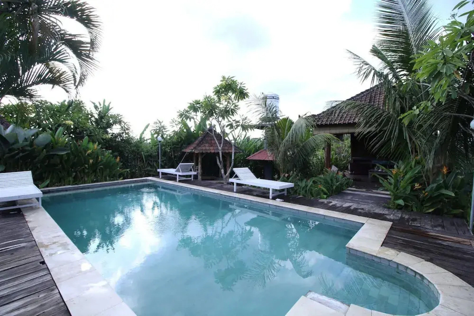 Airy Kuta Utara Raya Padonan Dalung Bali