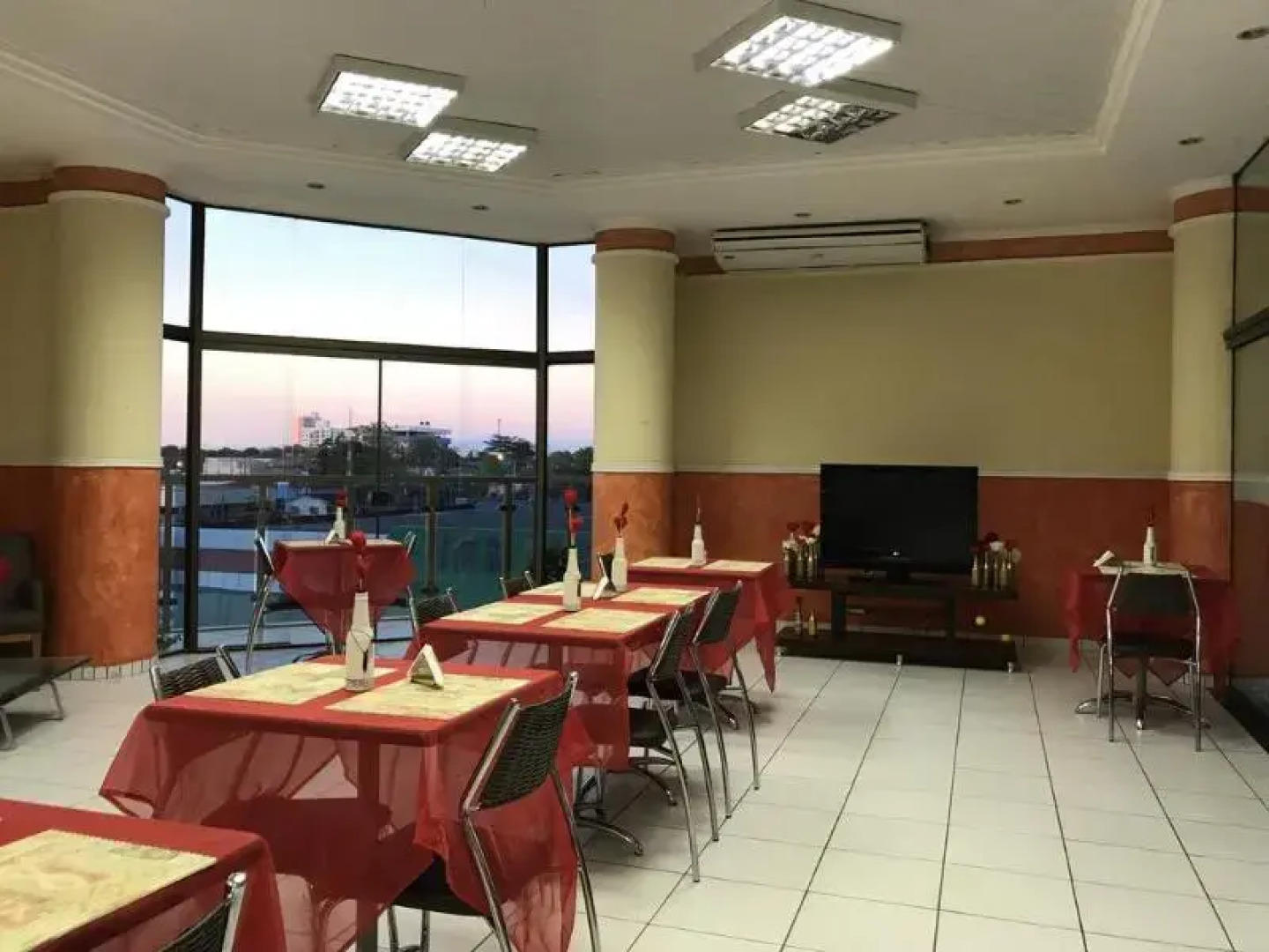 Larison Ji Parana Hotel