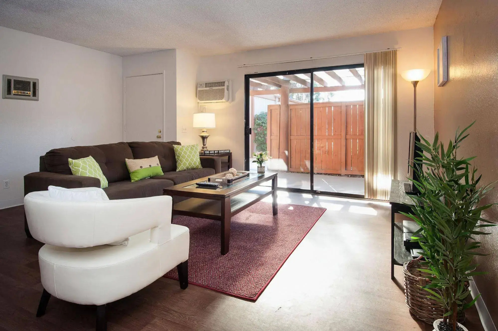 Sunshine Suites at Midway
