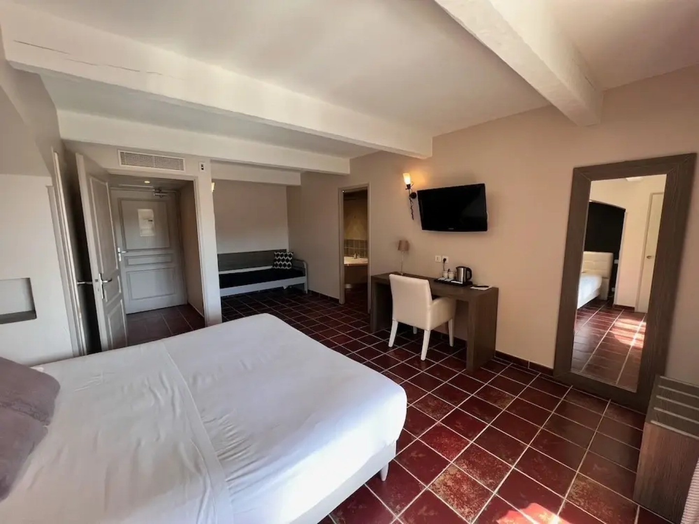 Hôtel Restaurant La Bergerie