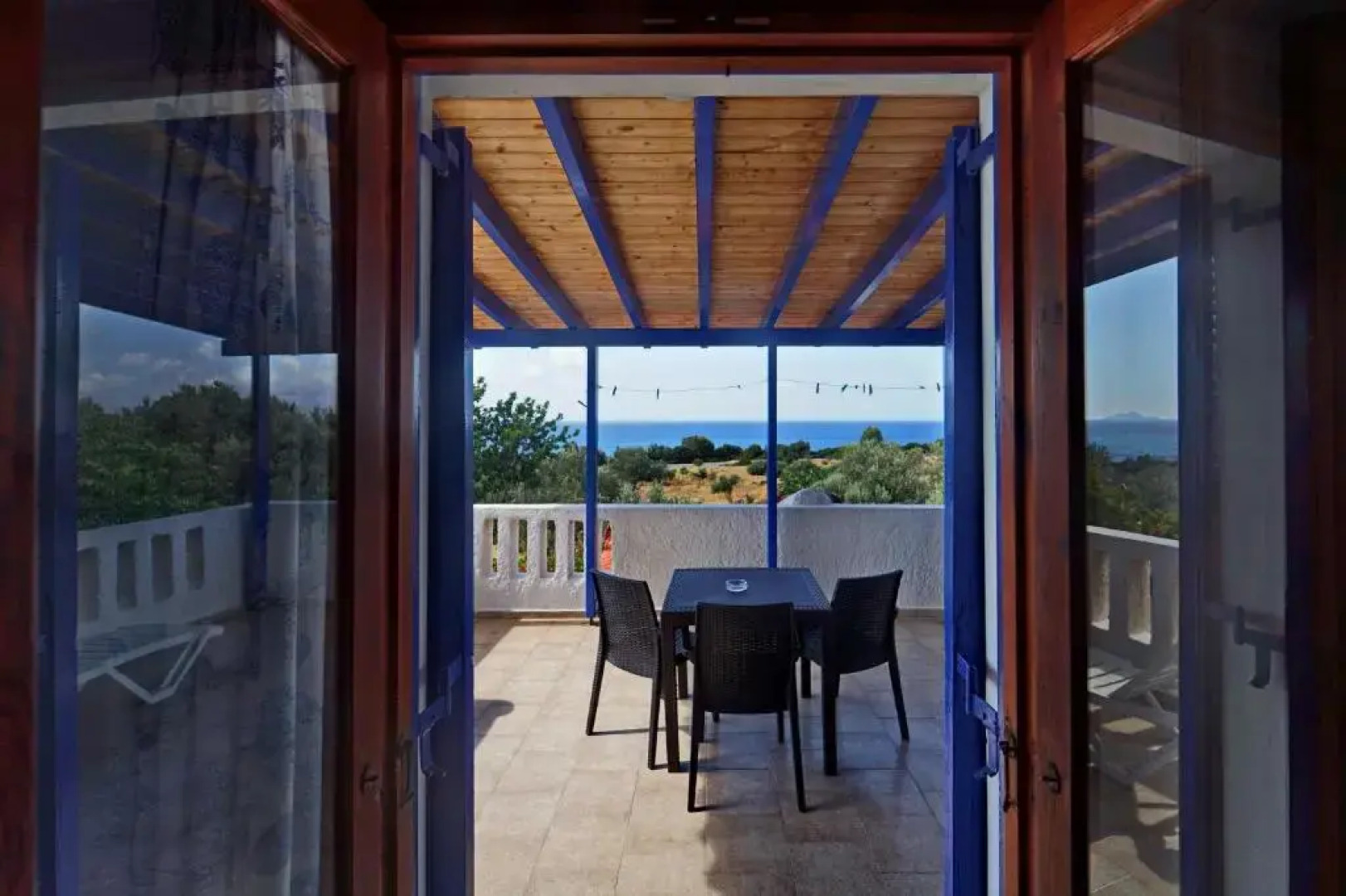 White Rock Apartments