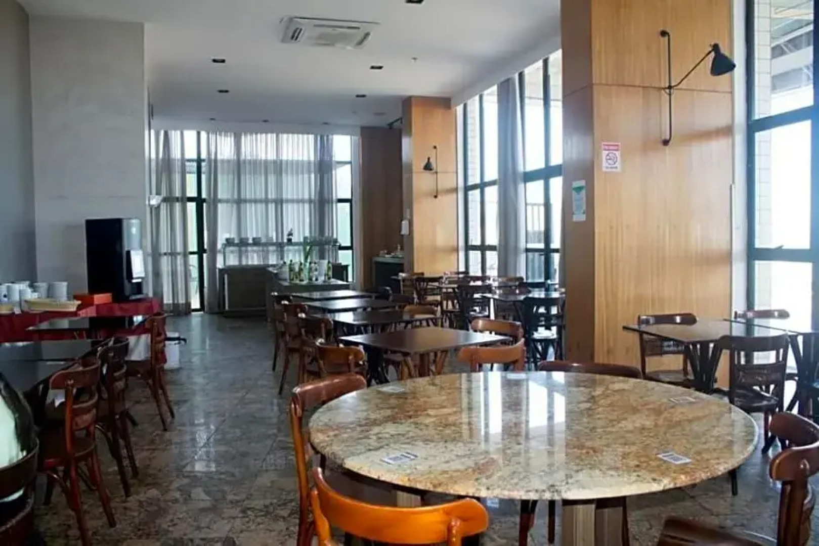 Confortável suíte com vista mar em Ponta Negra por Carpediem