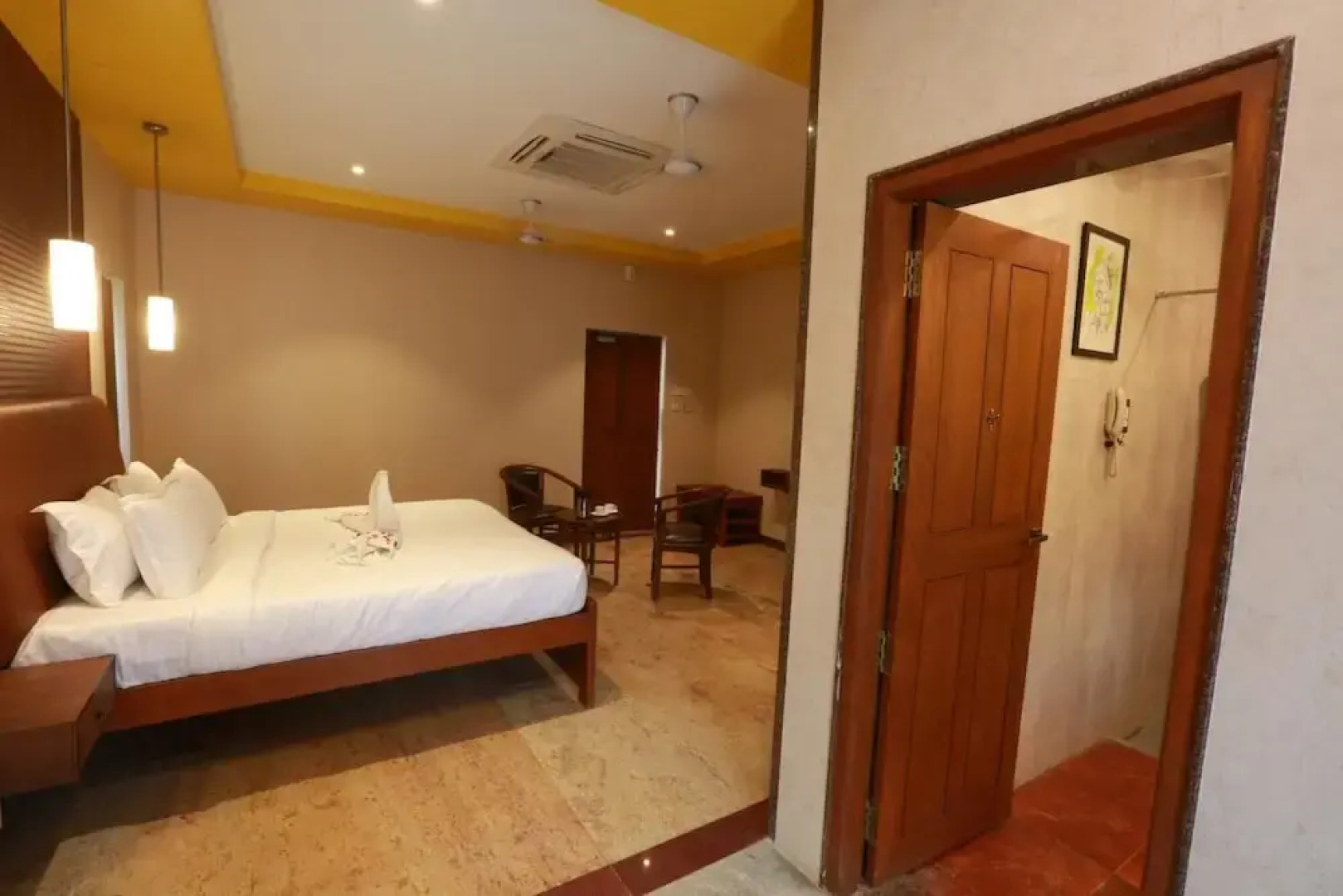 Kyriad Prestige Mayapuri Amira