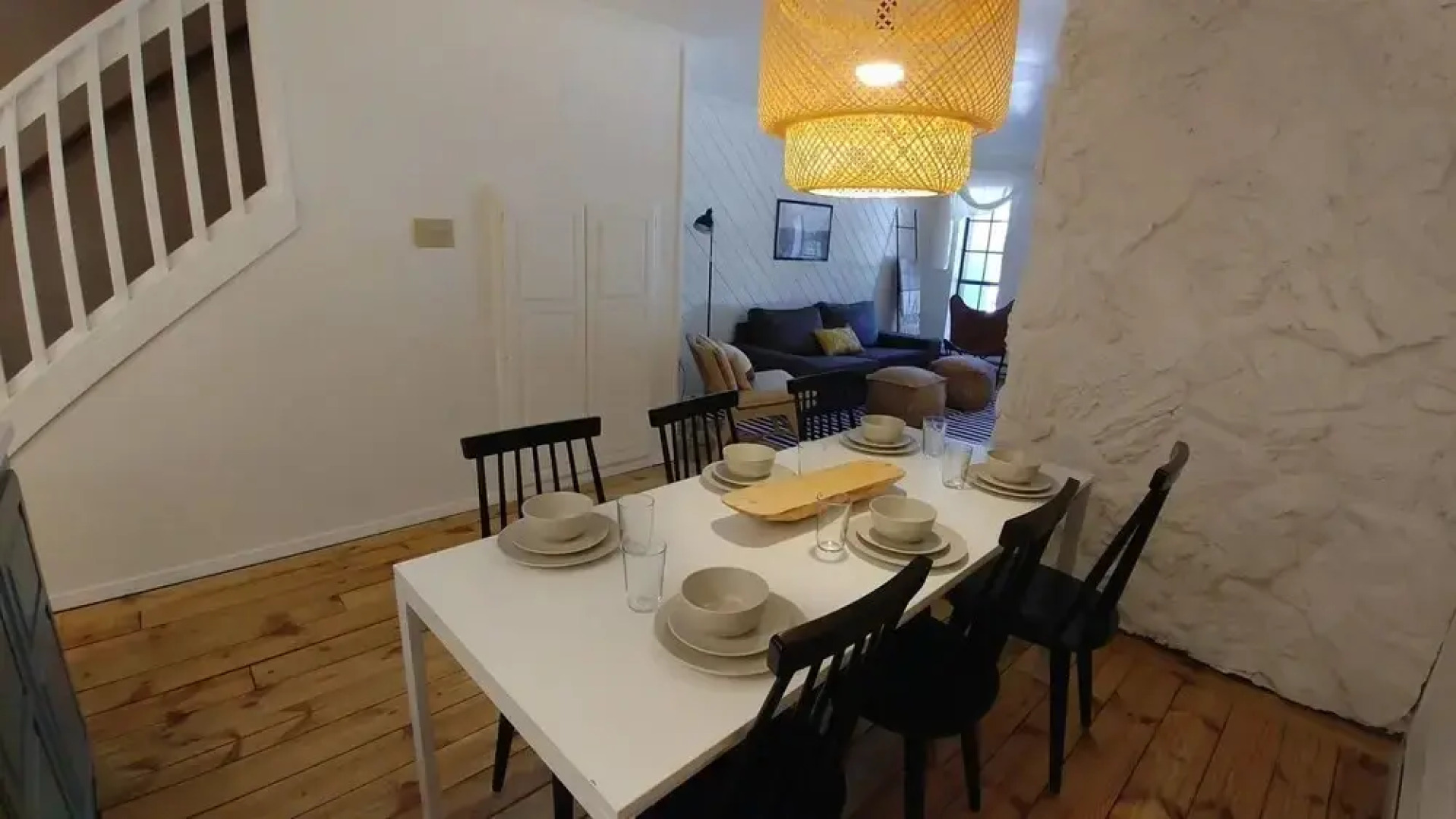 Claim_jumper_townhouse_15