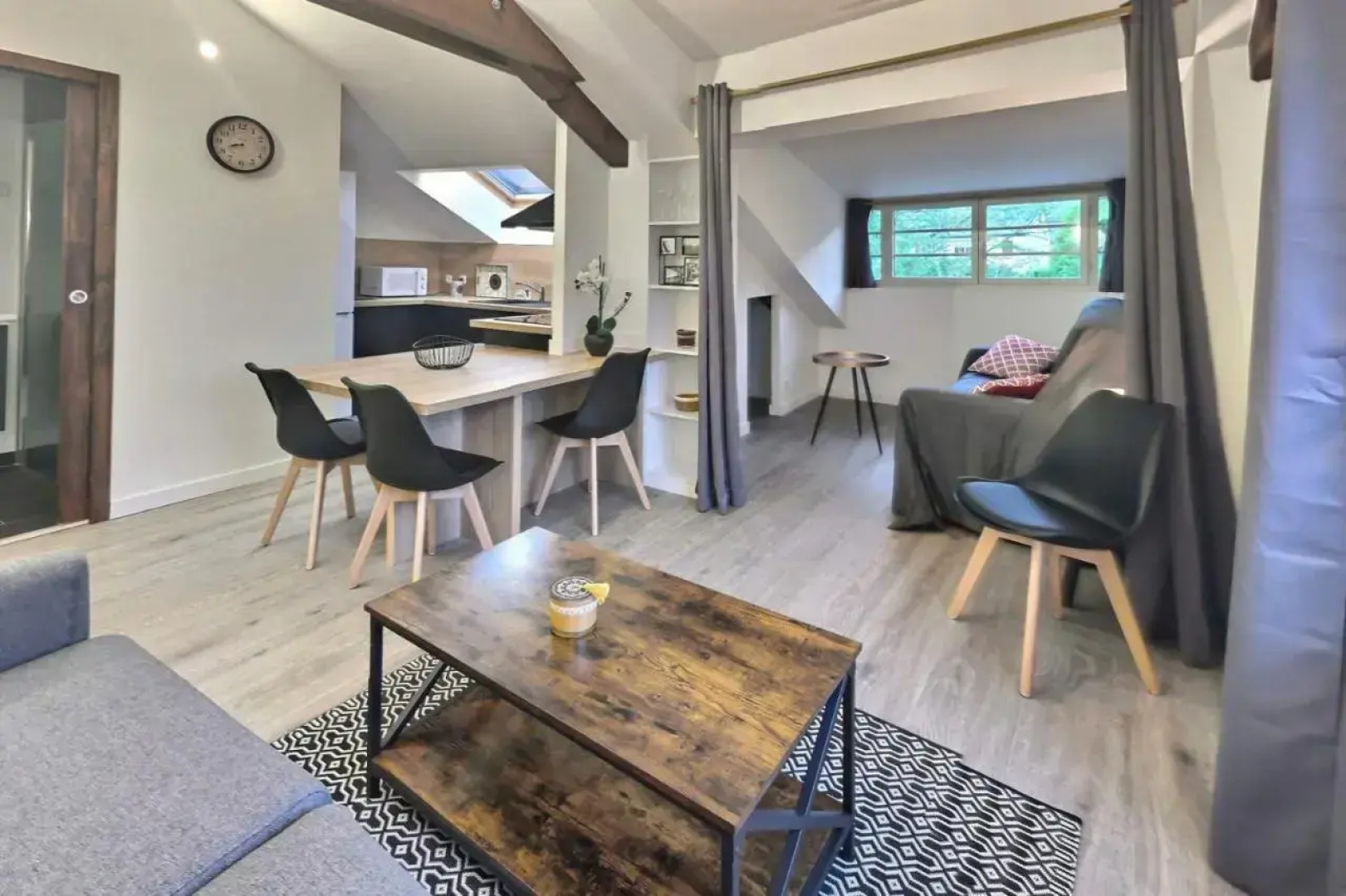 Magnifique, T2 Bis Spacieux & Calme, Neuf, Parking