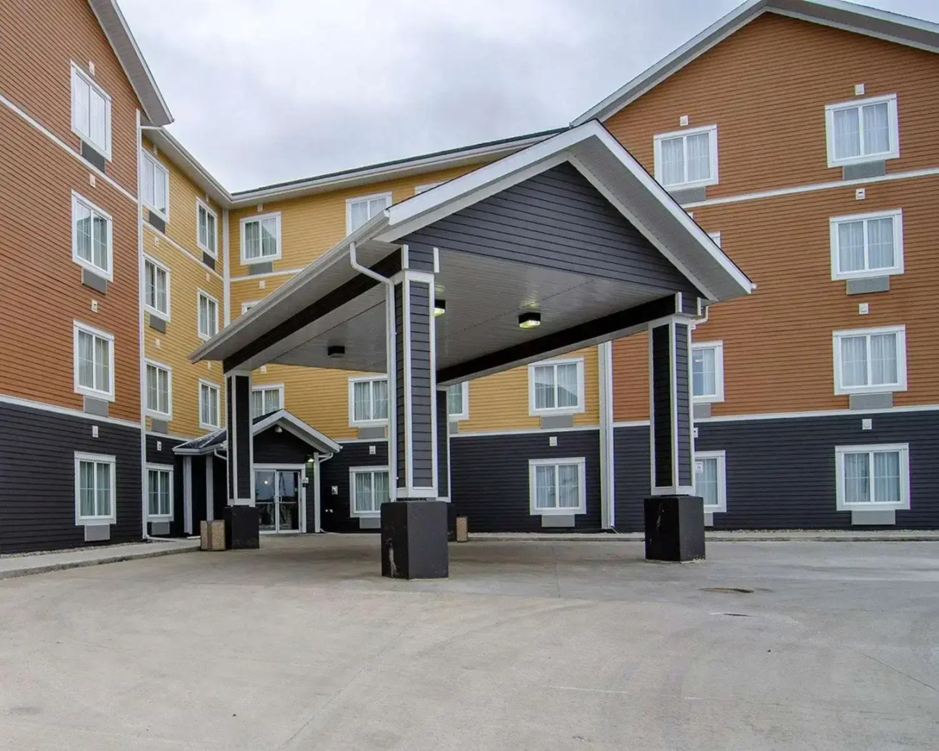 Suburban Extended Stay Hotel Estevan