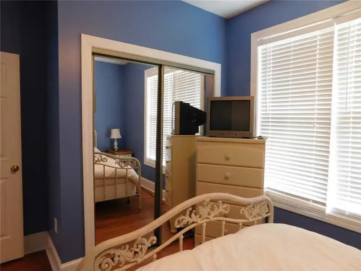 Sea What Happens 4 Br home by RedAwning