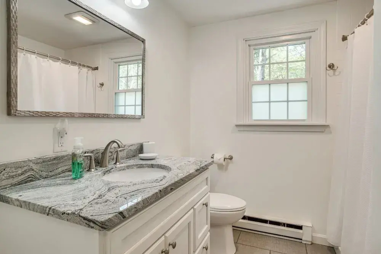 1/2 Mi to Cooks Brook Beach: Cozy Cape Cod Retreat