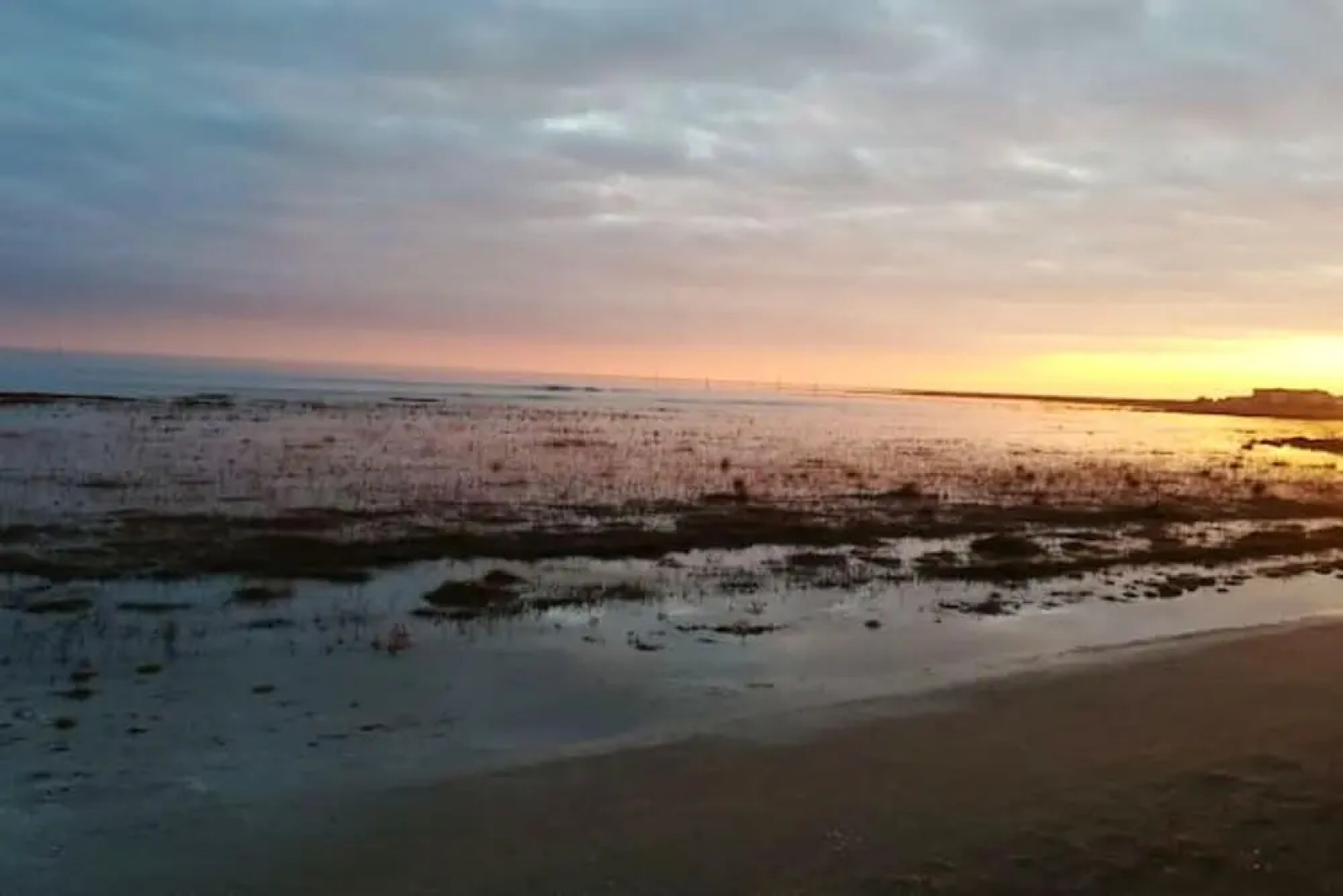 House With 2 Bedrooms in Le Vivier-sur-mer, With Furnished Terrace and Wifi