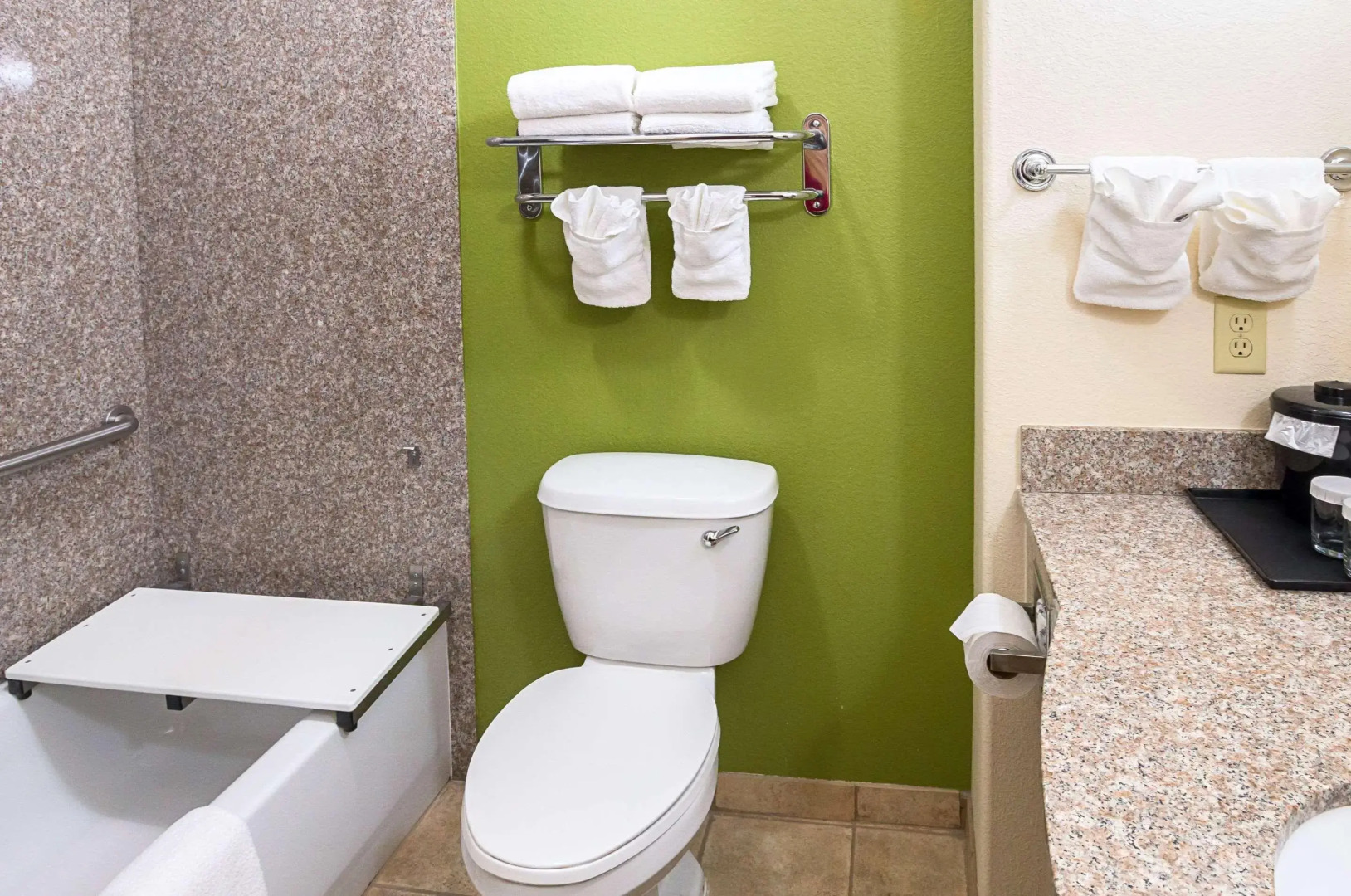 Clarion Inn & Suites Weatherford South