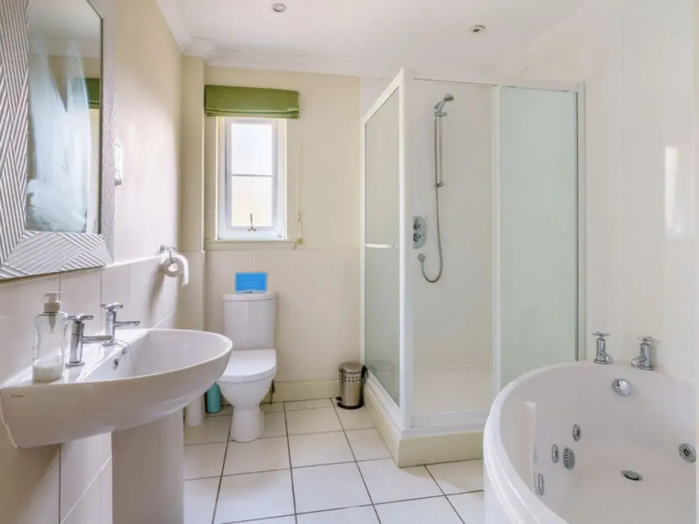 House Brochs Drumnadrochit