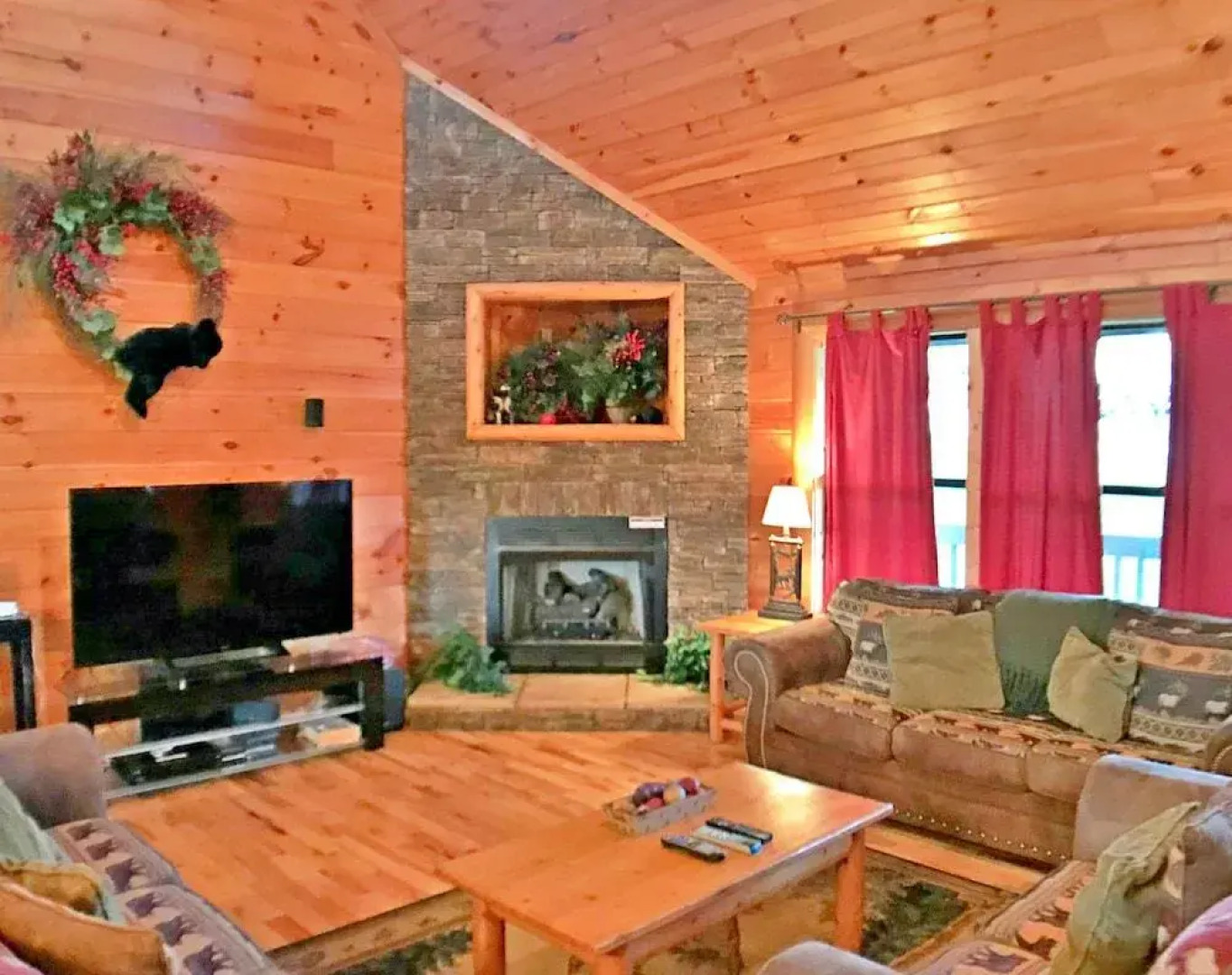 Cove Meadows Cabin 3423 - 2 Br cabin by RedAwning