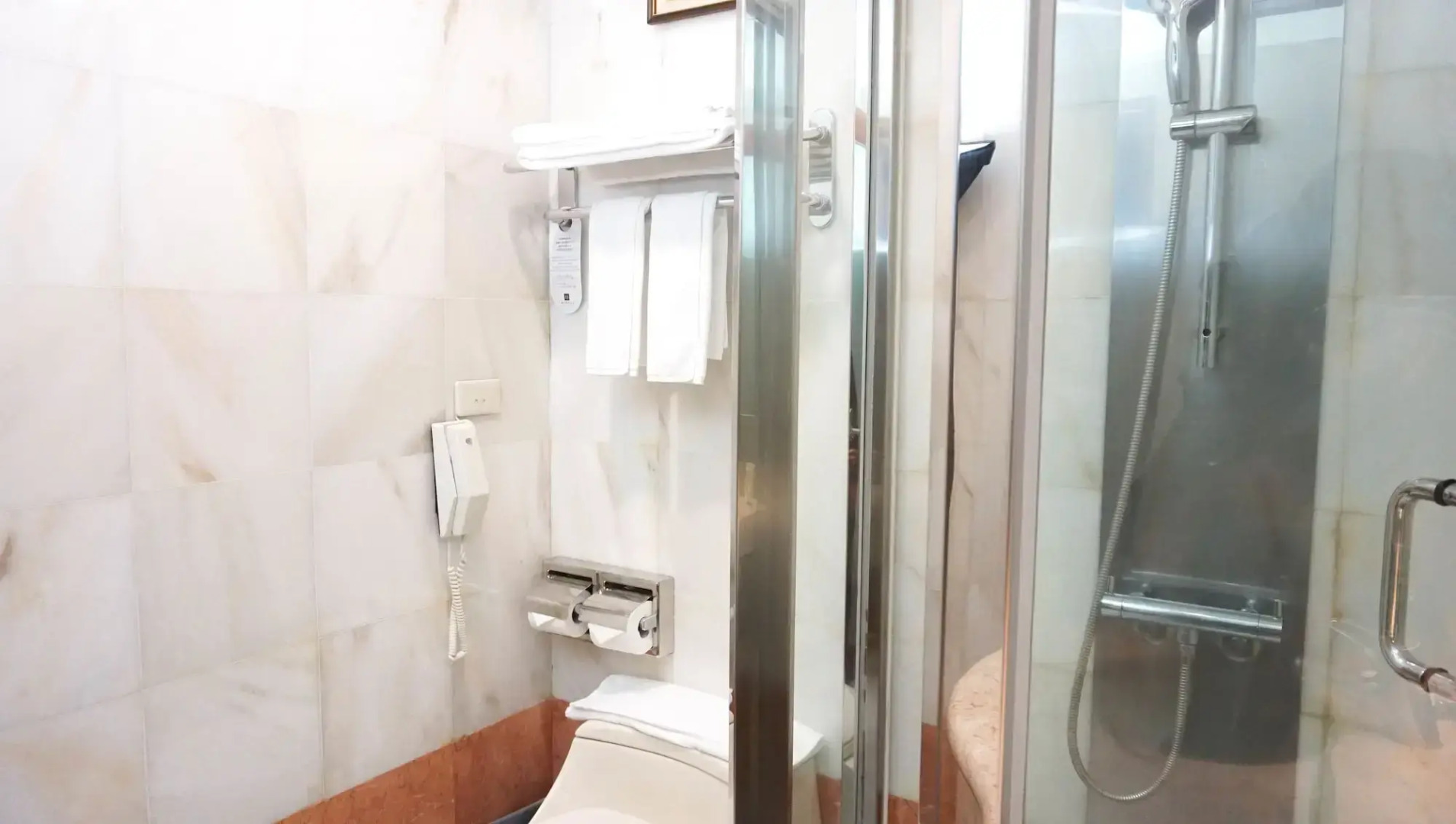 HiONE Holiday Hotel Taipei