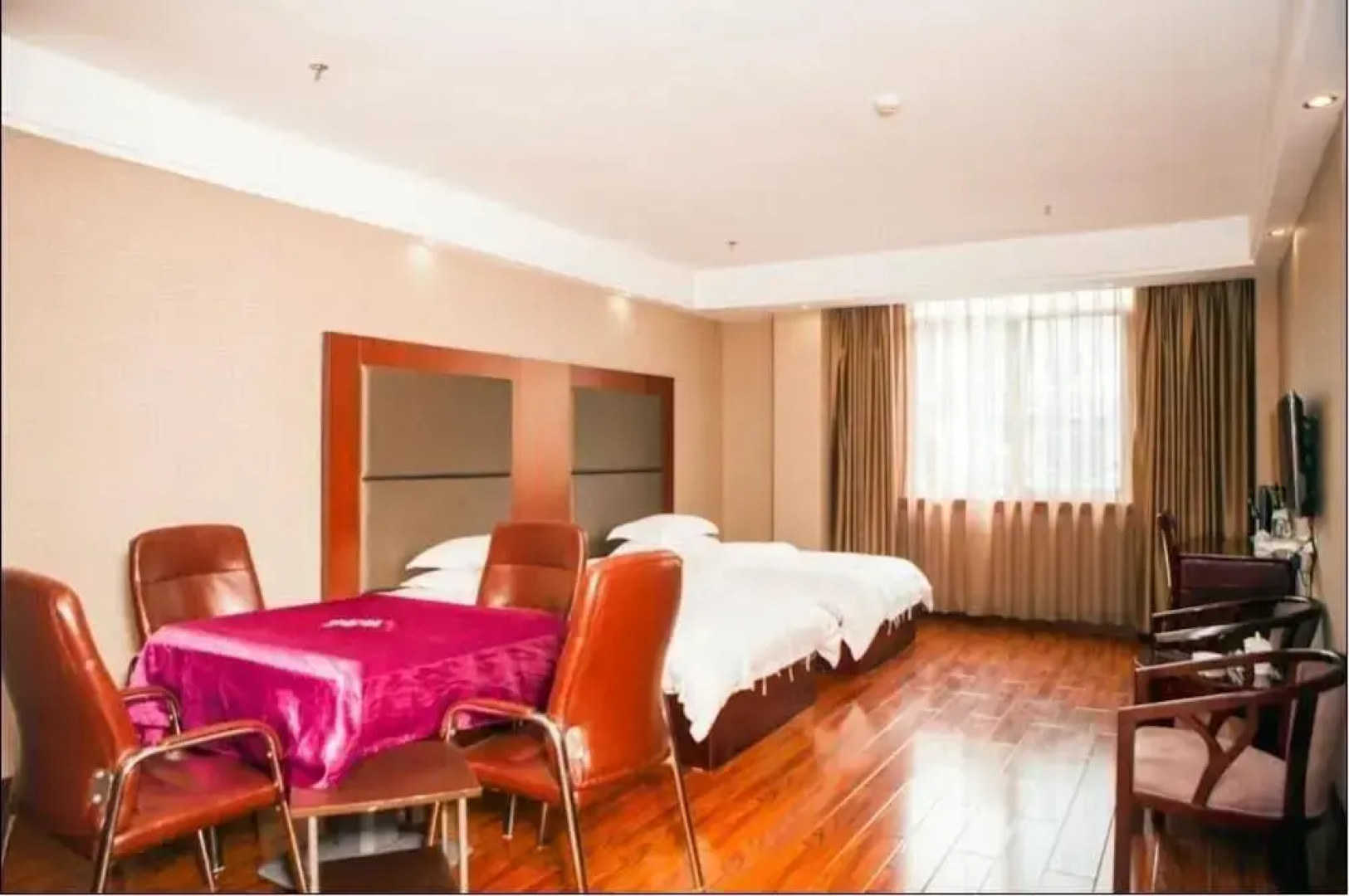 Jin Dun Hotel