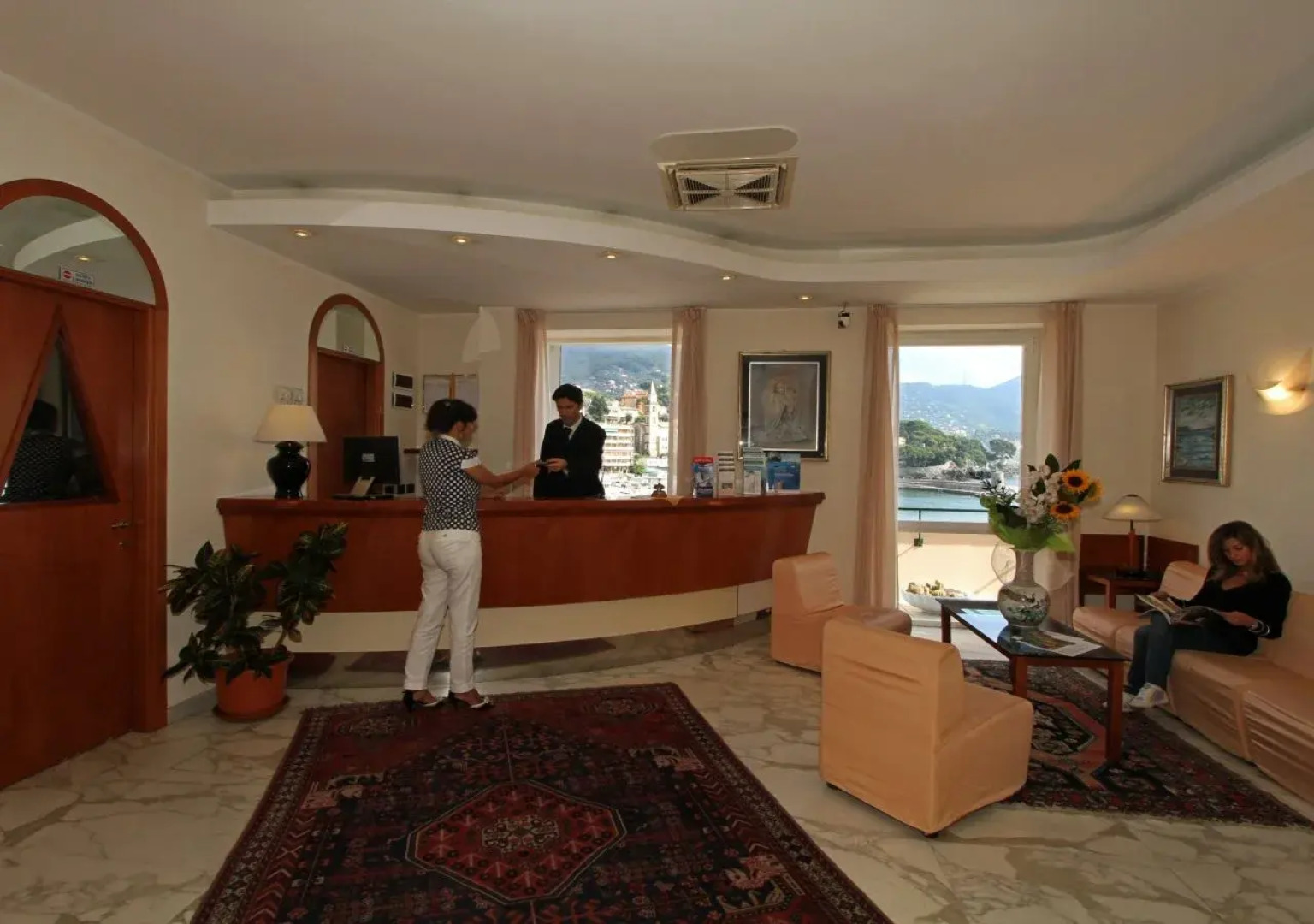 Hotel Elena