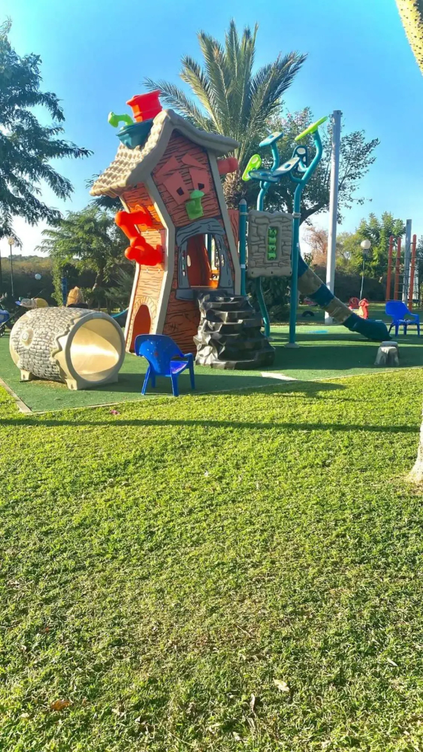 יולי גולף