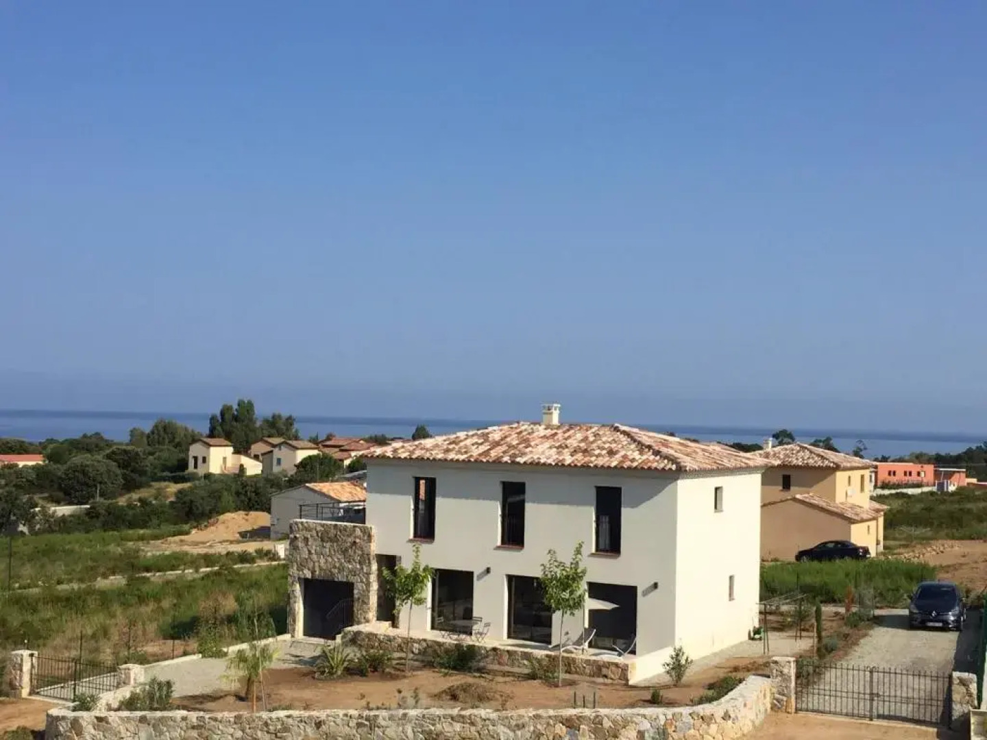 Villa grand confort à 500m de la plage de LOZARI