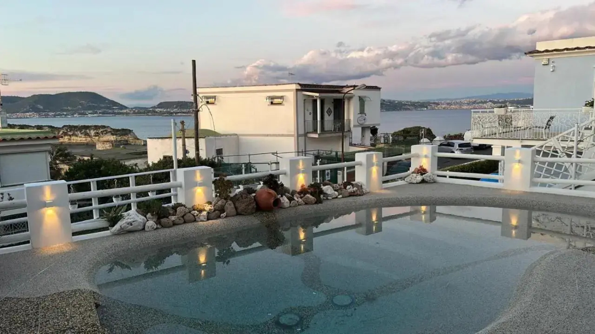 Pharus Miseni Apartment