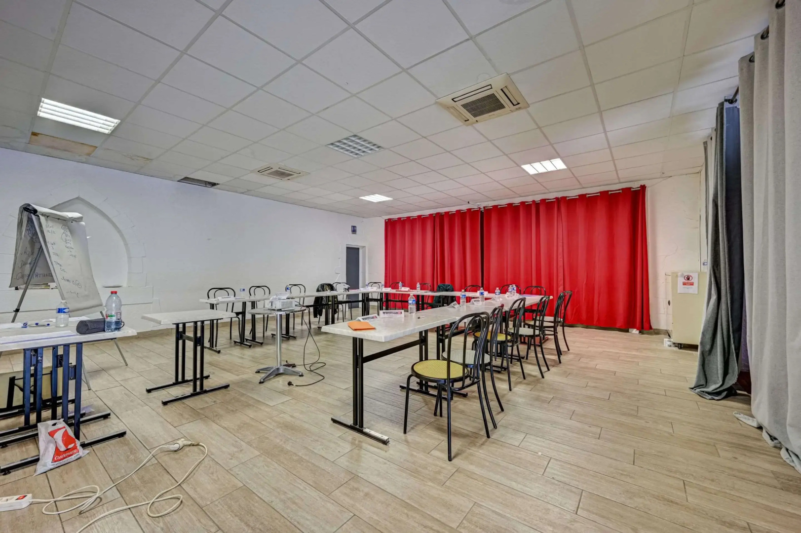 Contact Hôtel Le Provence