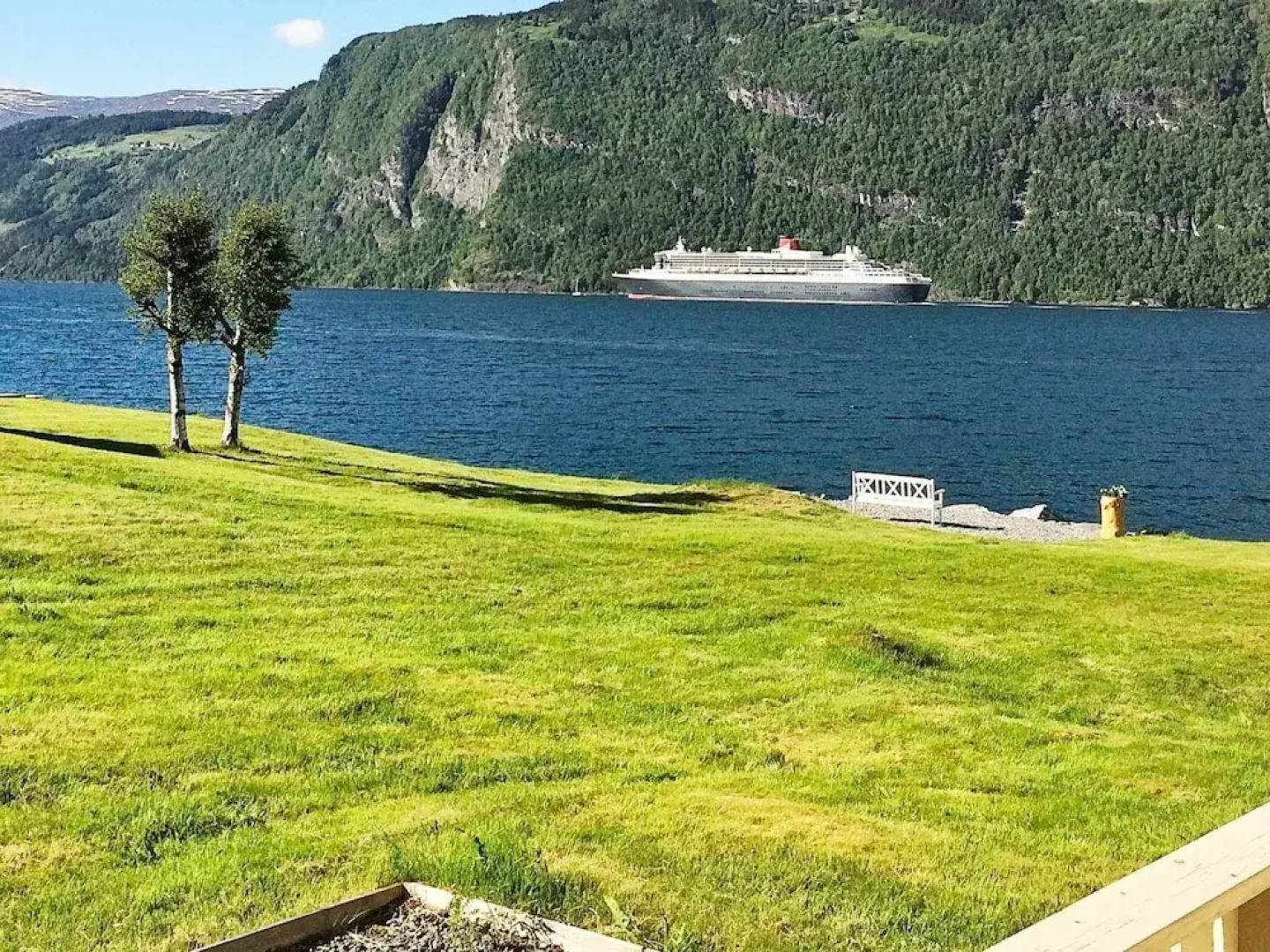 4 Person Holiday Home in Utvik-by Traum