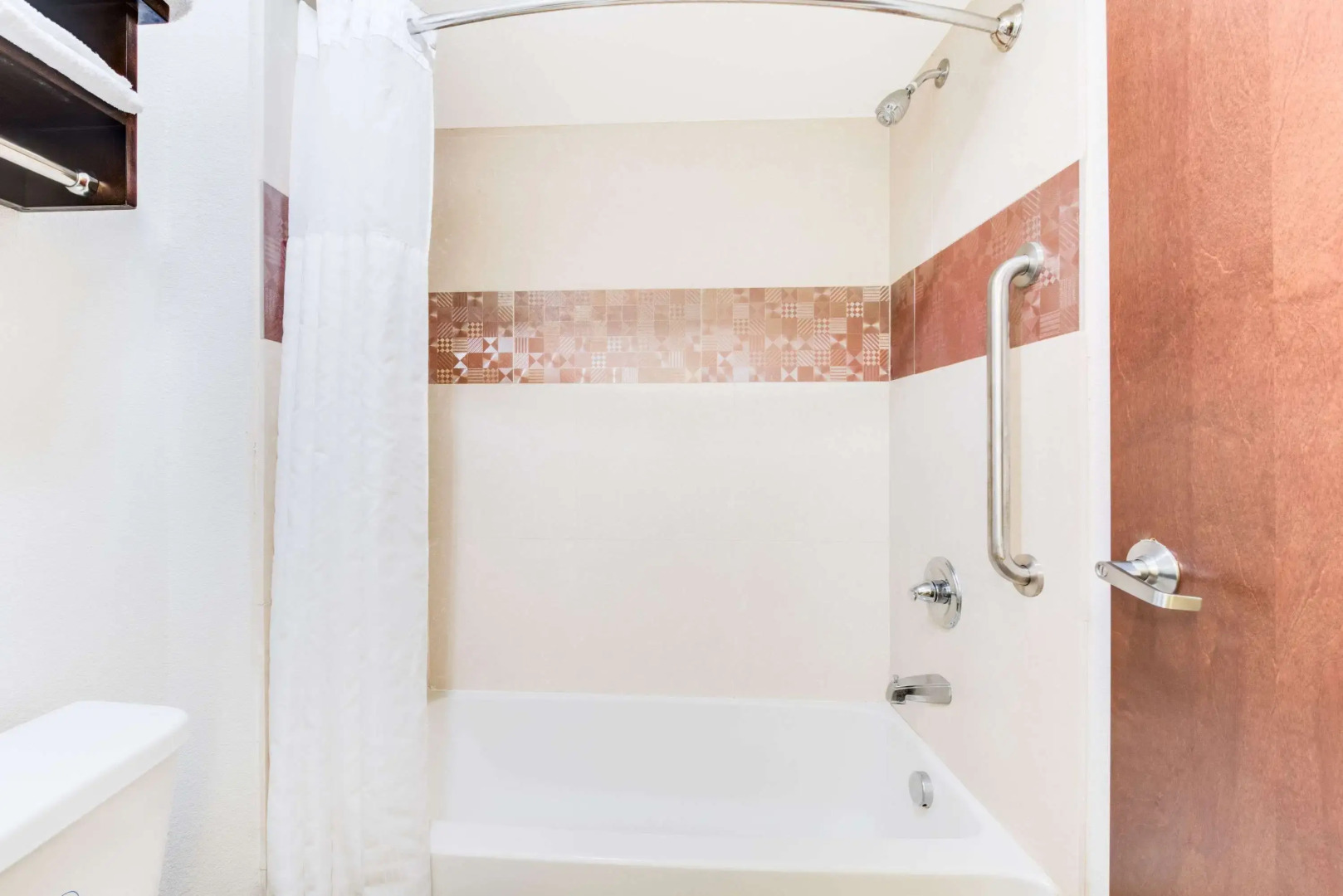 Super 8 by Wyndham Cotulla TX