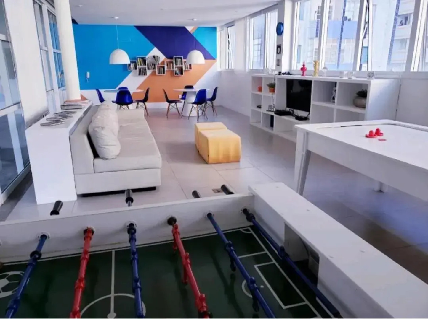 Santos Unlimited 2 Dormitórios, 32o andar com vista Mar!