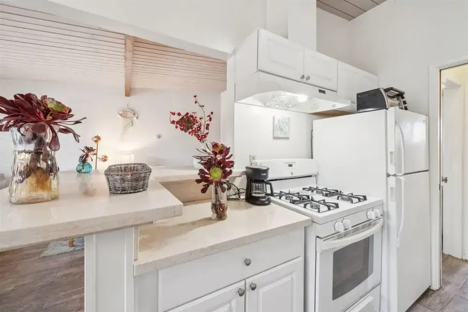 Beautiful 1 Bed Beach Condo #224 1 Bedroom Condo by Sunset Shores Condominiums