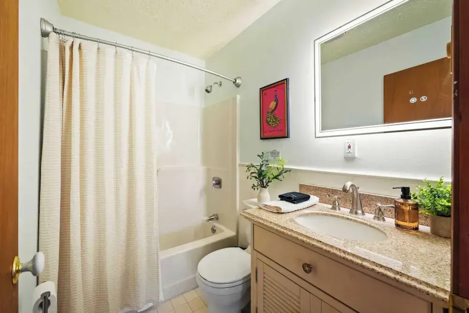 Pirate-themed Lakefront Home w/ Kayaks, Game Room, Views & Hidden Treasure Hunt