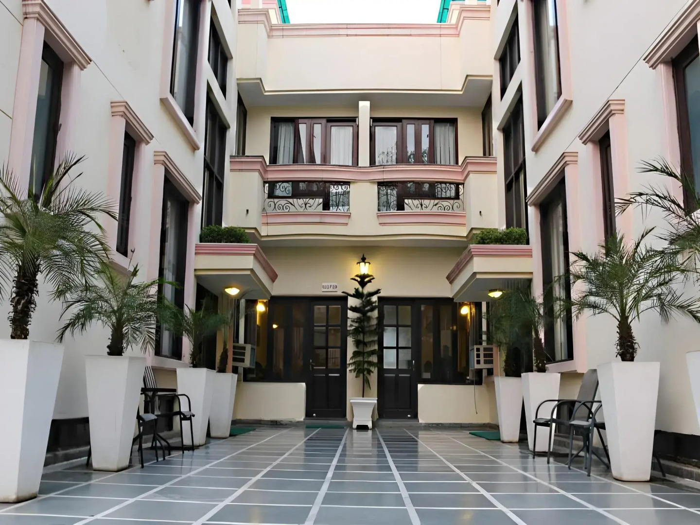 Enkay Residency V Block-Cyber City