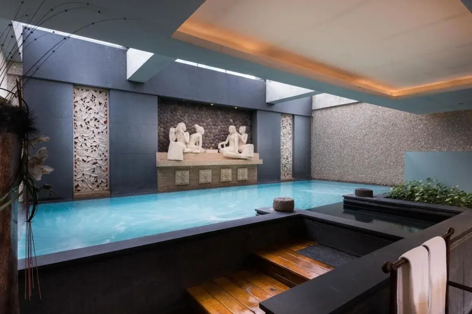 Orient Luxury Villa Motel