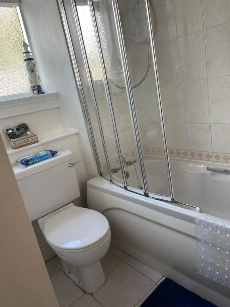 2 bed Harbourside apartment porthmadog