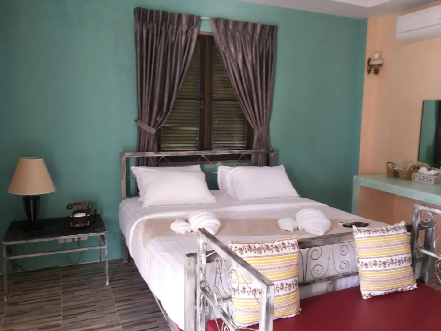 Stamp Hills Resort & Restaurant