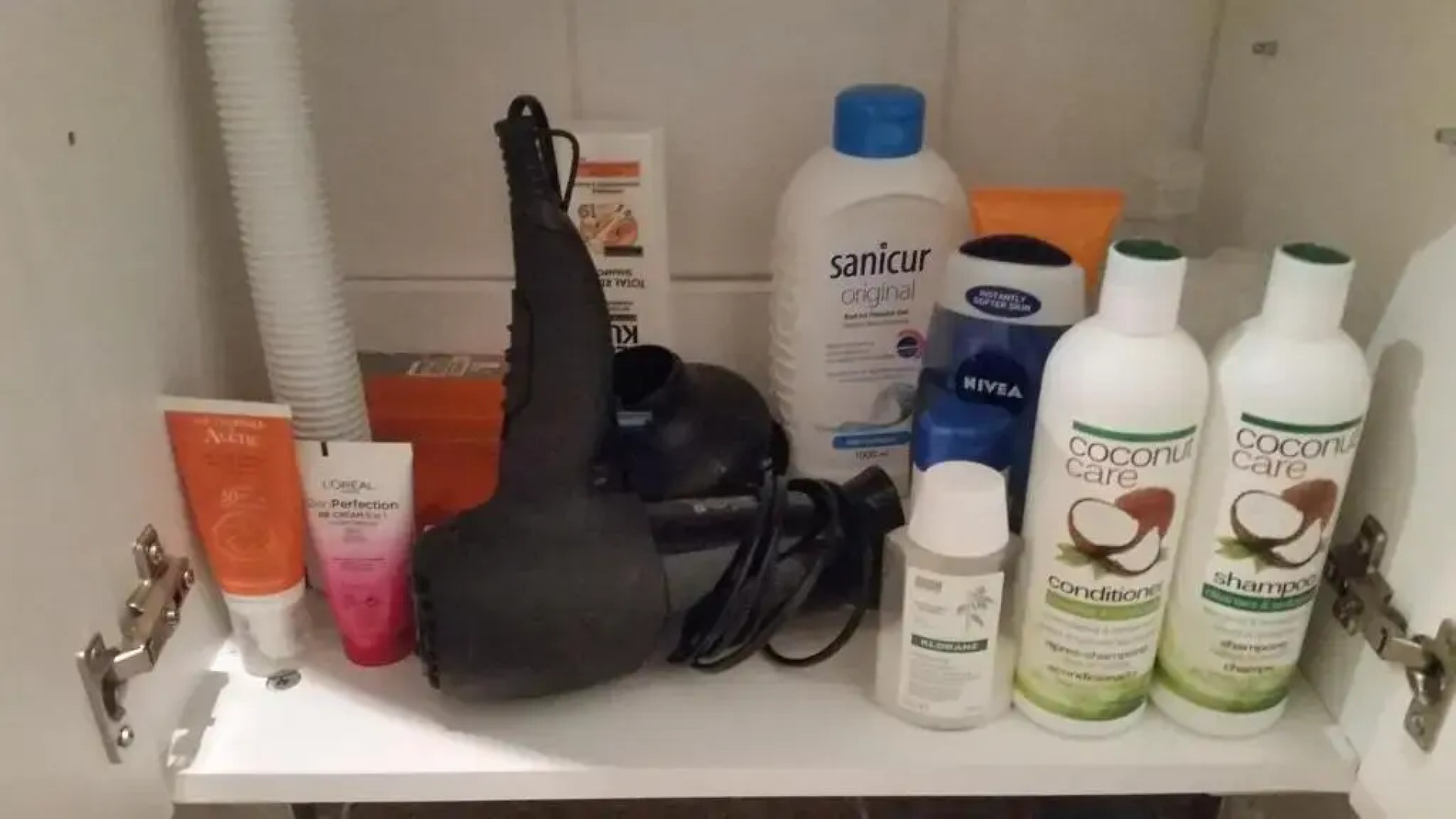 Bed and breakfast 28