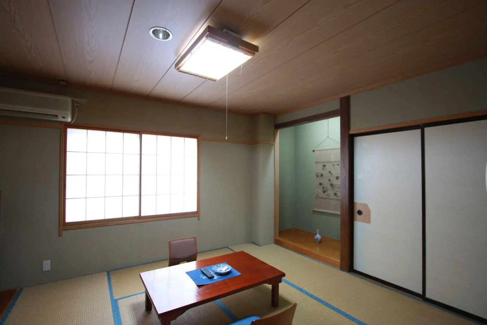 Nozawaonsen Azegamikan