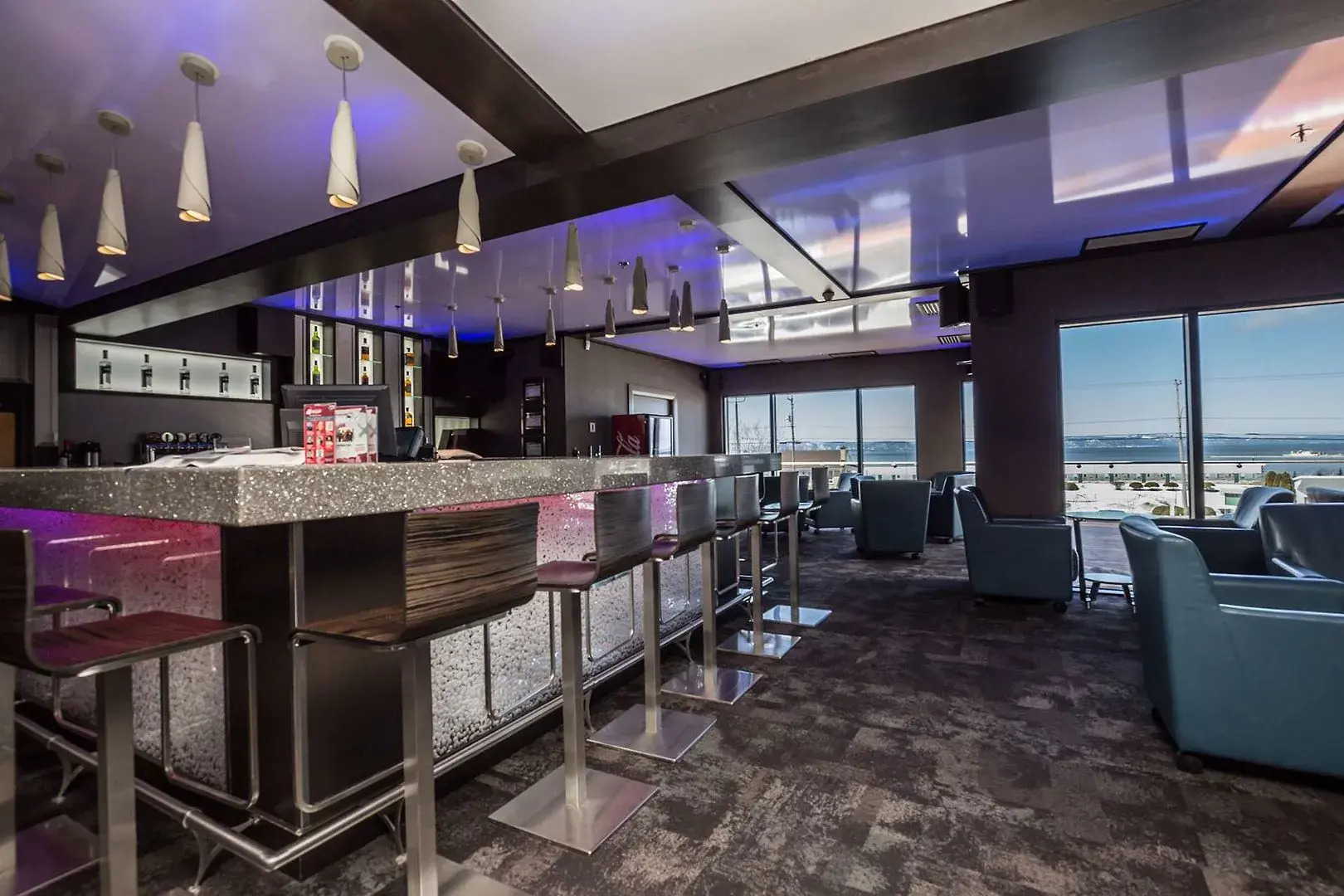 Отель Hotel Levesque