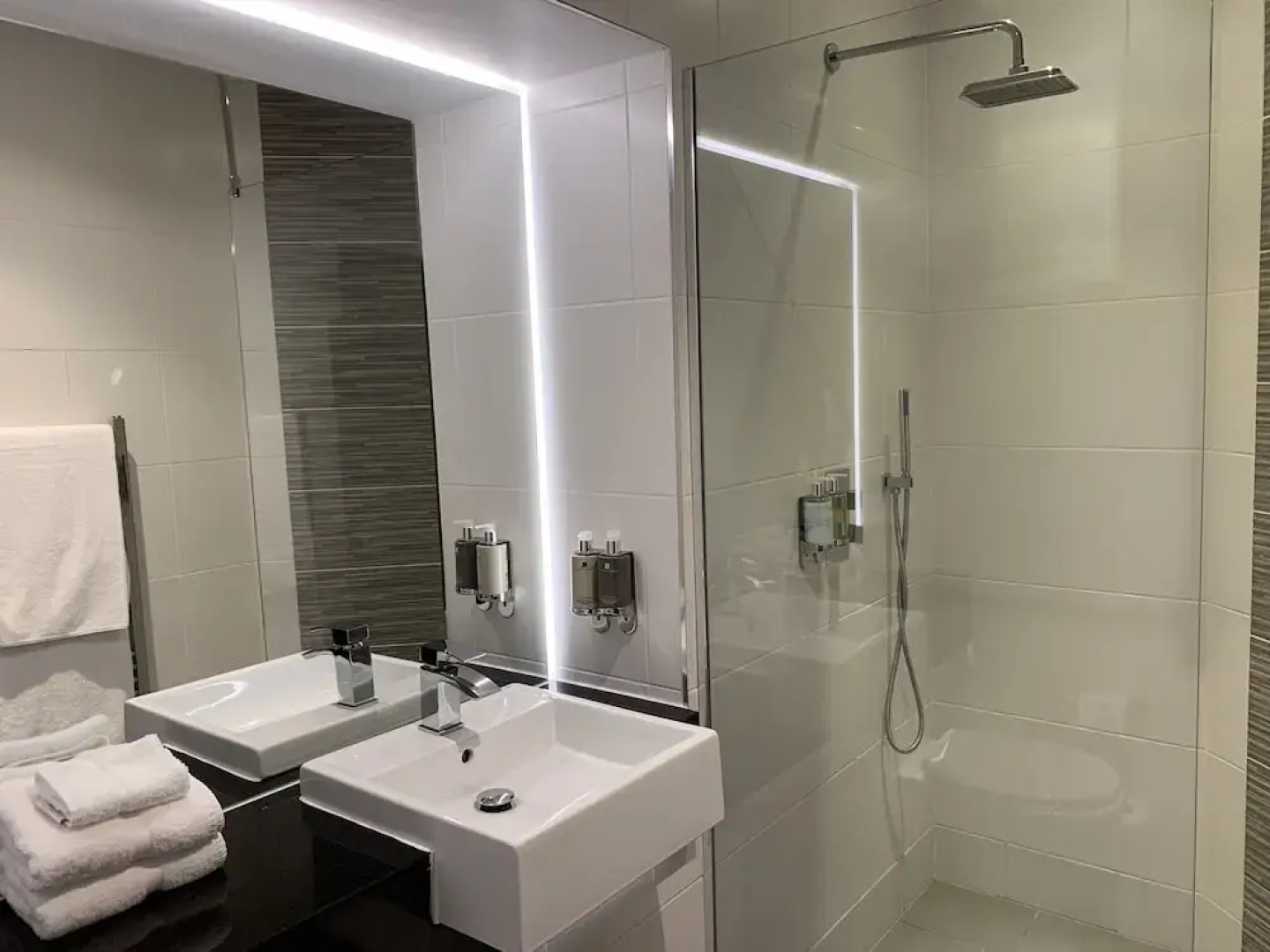 The Wheatsheaf Hotel Sandbach