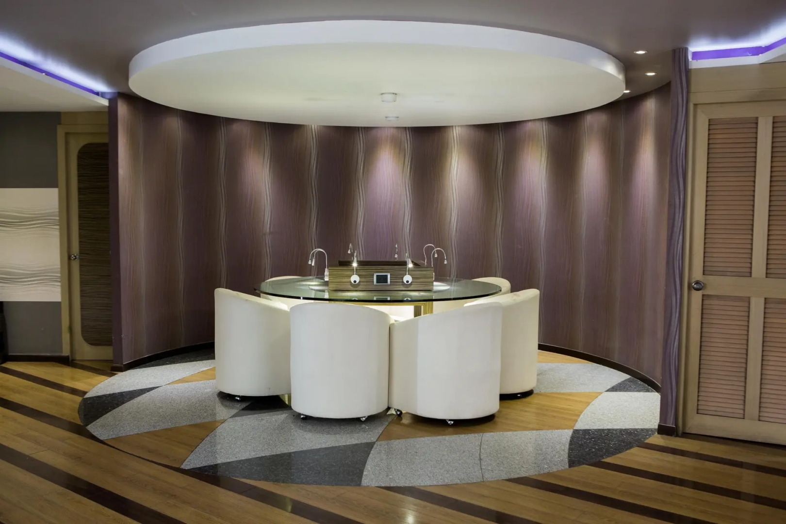 Grand Prix-WeEnjoyHotels-Aeropuerto