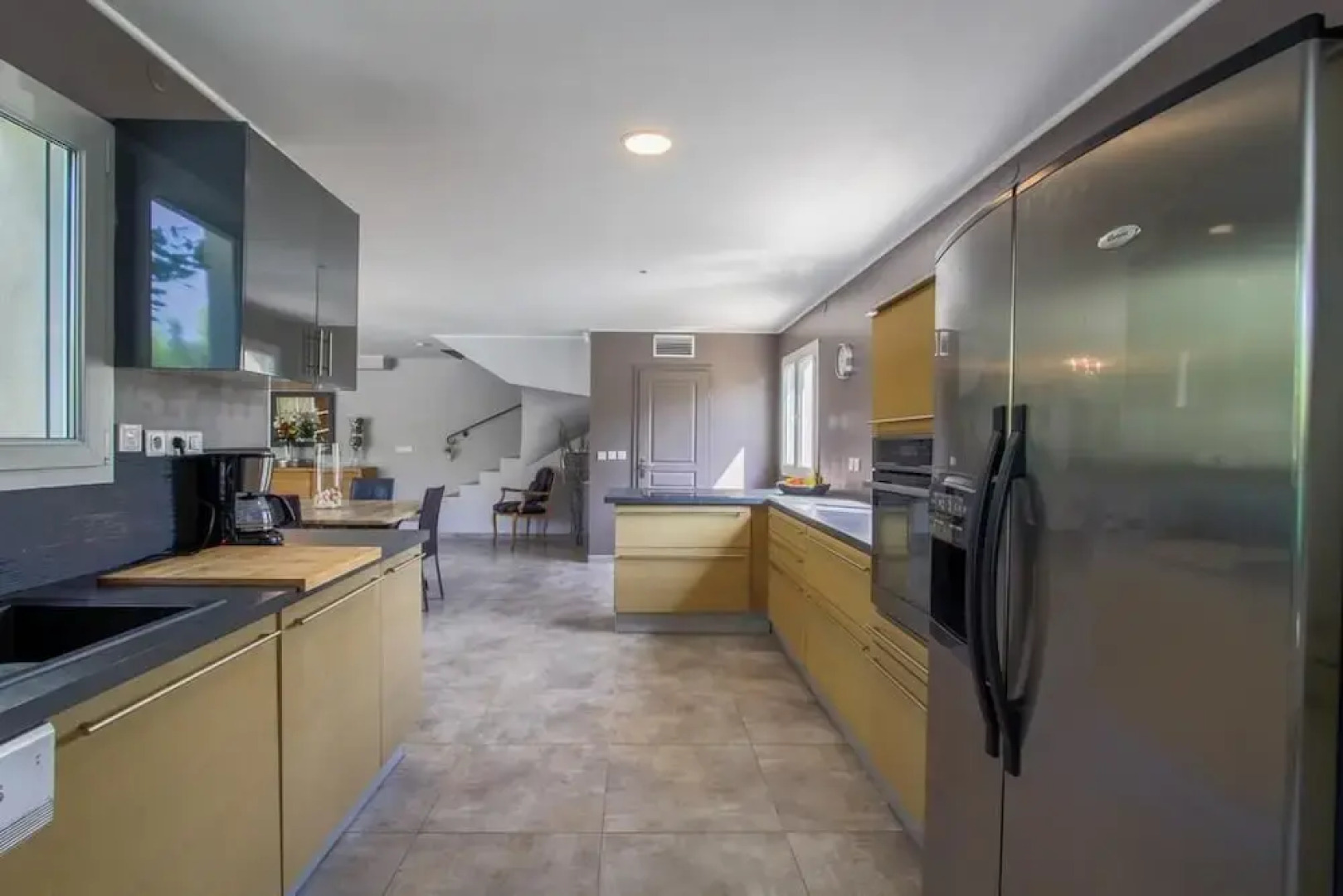 Homelly - Belle Maison avec piscine