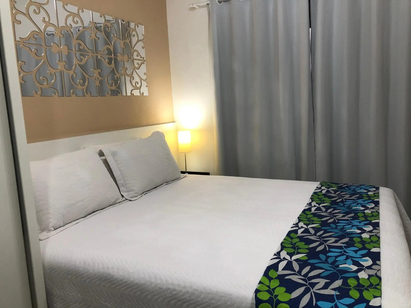 Flat Granja Viana - espaço e conforto