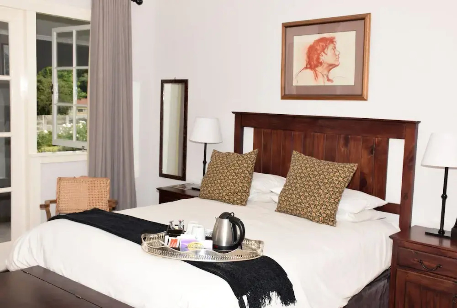 Gordons on 125 First Street