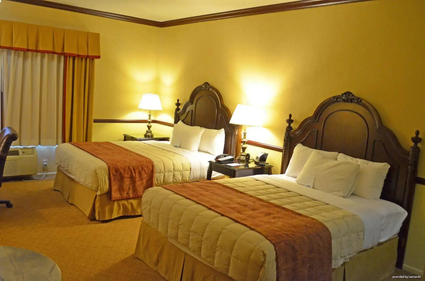 Folk Inn Ontario Airport