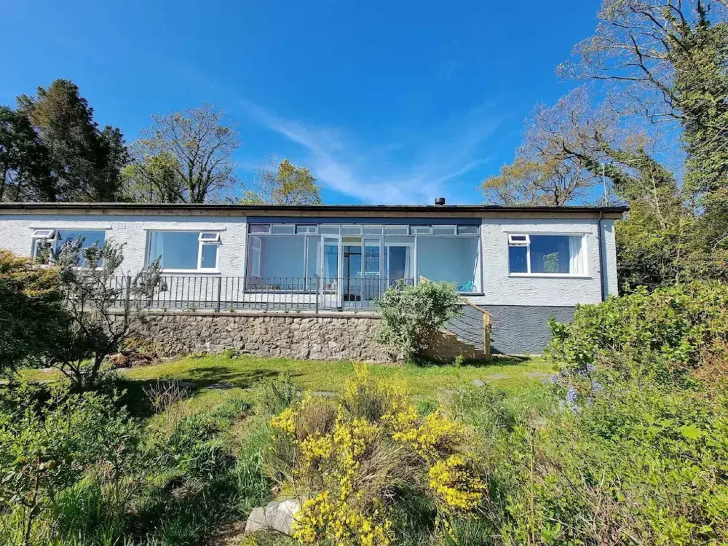 Cosy House in Eigionfa