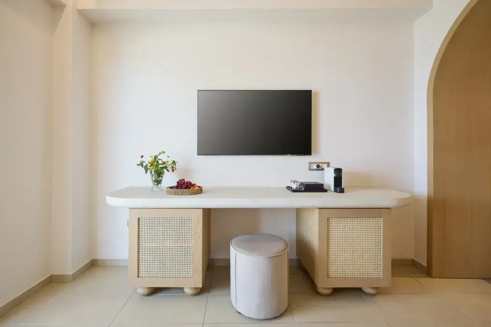 Maravel Star Art Hotel