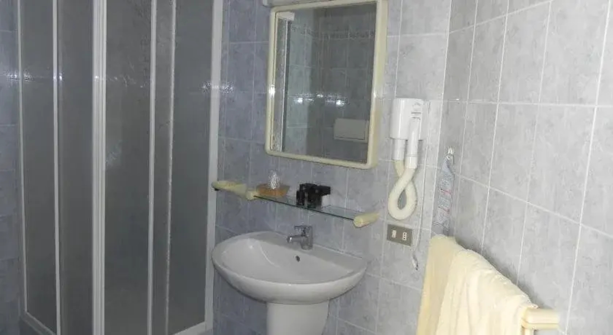 Hotel Raffy