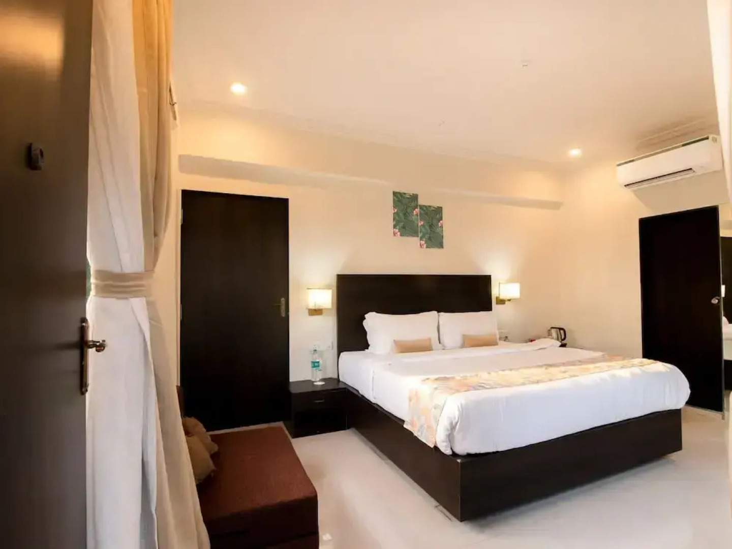 Silver Oak Tropical Resort By Bay Hotels