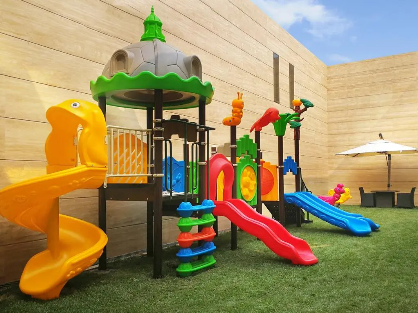 Imperial Palace Hotel